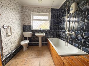 Bathroom- click for photo gallery